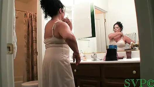 Nine beni şov yaparken yakalıyor