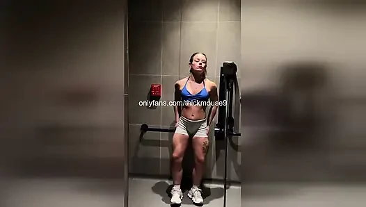 18 yaşındaki bakire dölleme spor salonu canlı yayın