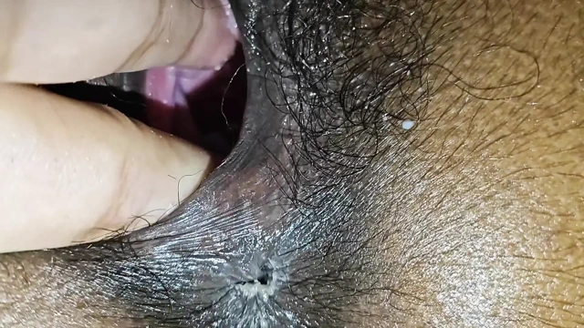 Hintli köylü sıska kız sert ağız sikişi ve derin sikiş siyah amcık sert sikiş.