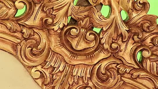 Seksi sarışın ve büyük memeli esmer sırayla bir adama yatakta biniyor