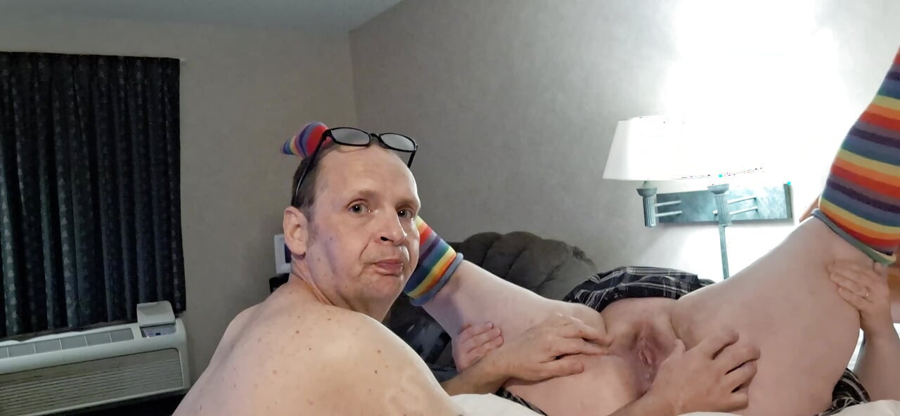 she loves sirlicksalot