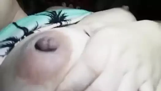 pinay anne göğüsler