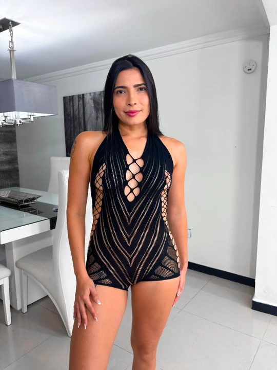 Jenn Pinzon Anal İçin Yapılmış Kıçını Gösteriyor - Latina POV Fragman