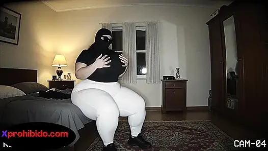 Büyük götlü üvey kız arkadaşım evde azdırıyor