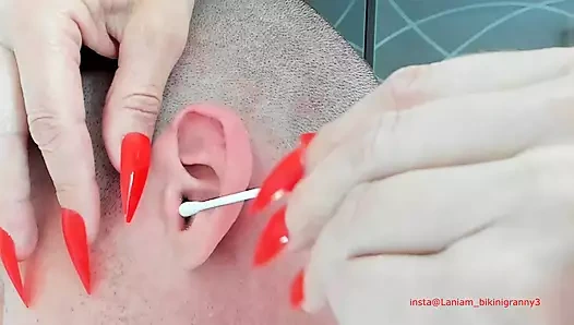 Asmr kulak temizleme fetiş olgun puma uzun tırnaklar
