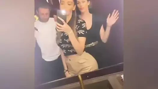 Iris Mittenaere et Nabilla - Dubai