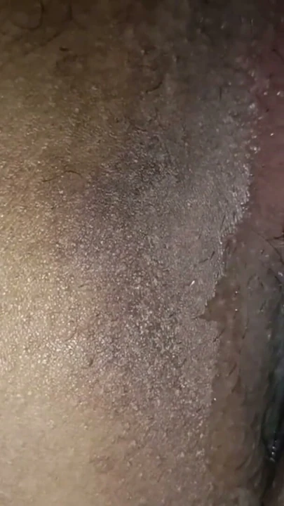 Hintli 💦 Üniversiteli kız erkek arkadaşıyla viral am yalama seks videosu | Bölüm 1