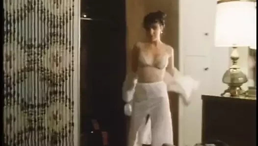 Çift yarıklı kayma şeridi klipsi