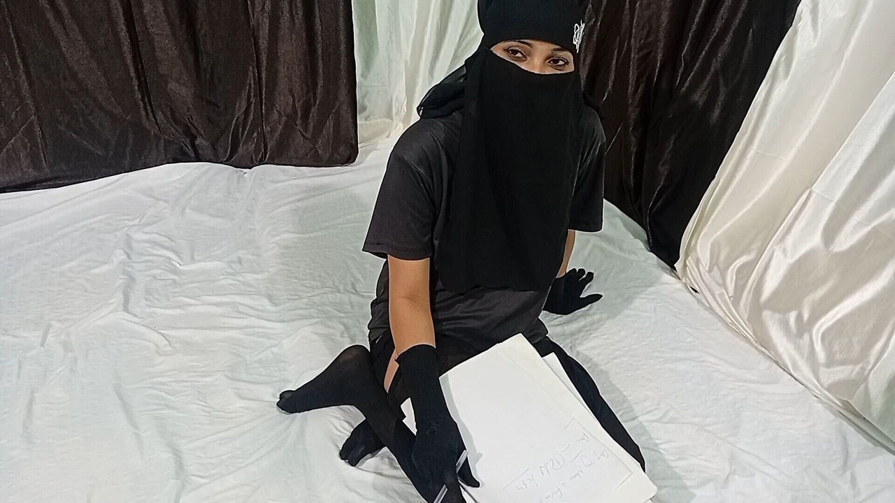 Ev ödevi için cezalandırıldı, tesettürlü Müslüman kız sikildi