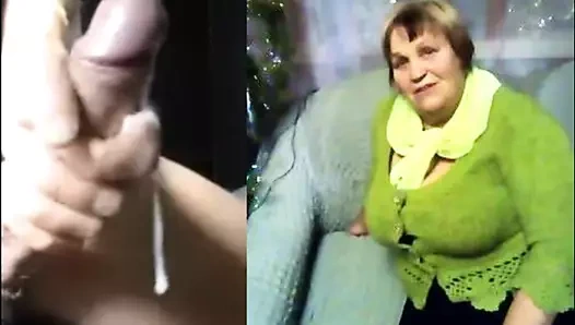 Yaşlı bir busty üvey anne için haraç