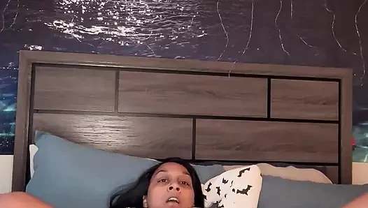 Ateşli azgın orta yaşlı seksi kadının sikilmeye ihtiyacı var