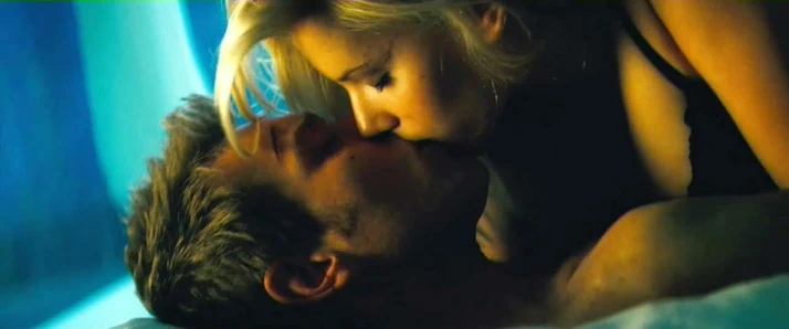 Scarlett johansson adada sıcak scandalplanet.com'da