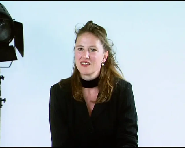 Almanya'dan çarpıcı bayan külotlu çorapla mükemmel vücudunu gösteriyor