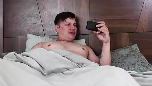 Taze kız Sophia Wilde kahverengi saçlı bir sürtük onu alıyor