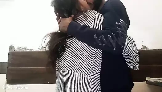 Village ki ladki jo abhi kachi Kali hai maine uski chudaee ki