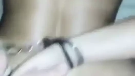 Seksi sarışın gets becerdin köpek stili kelepçeli