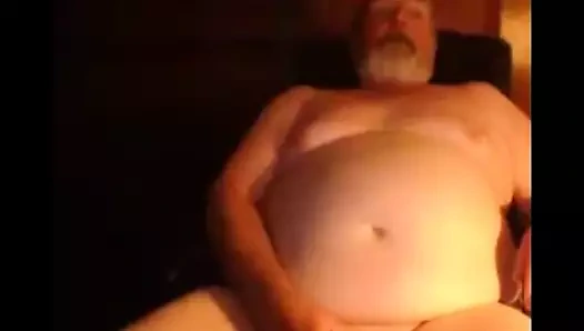 Dede kameraya boşalıyor