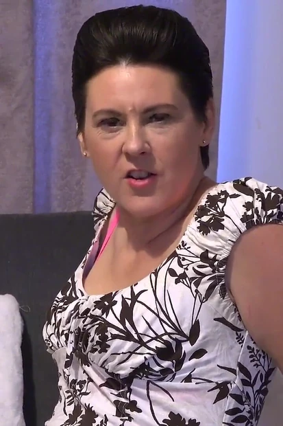 Auntjudys - Sexy Amateur MILF Scarlet Gives You JOI