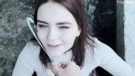 Ağzına nasıl boşaldığımı iphone'da çekiyorum