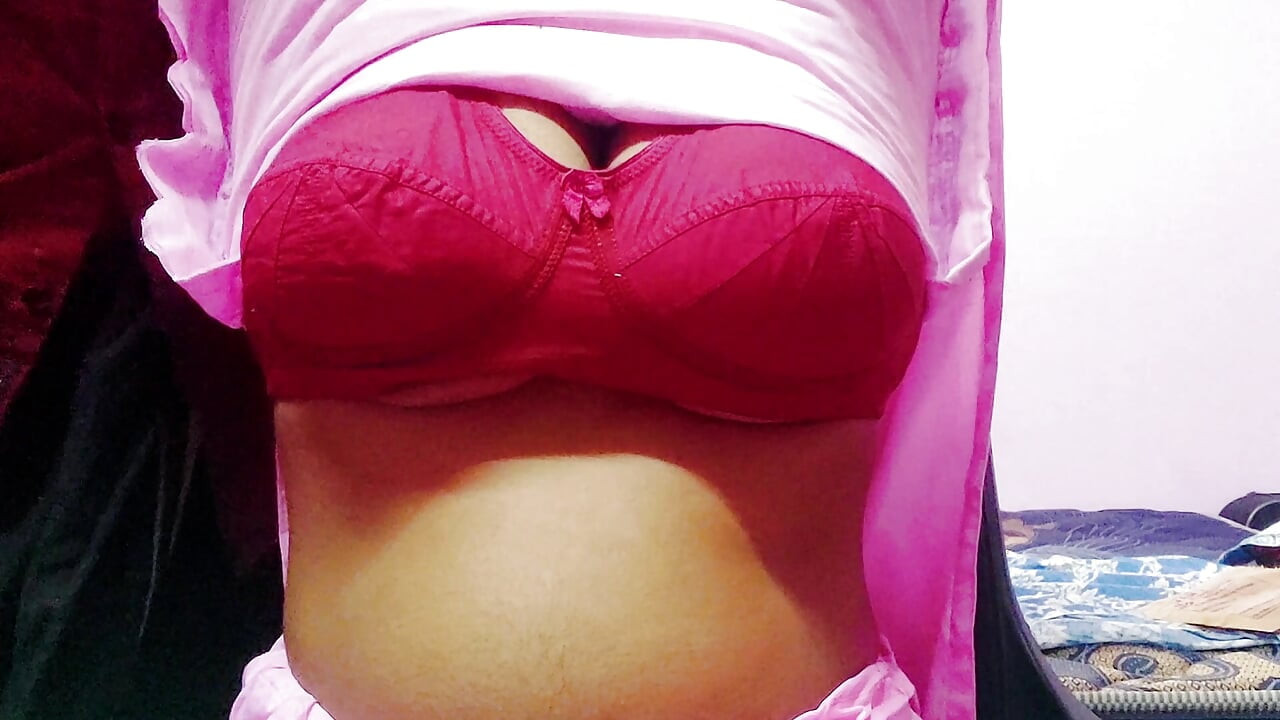 Mohini Bhabhi came to her stepbrother house
