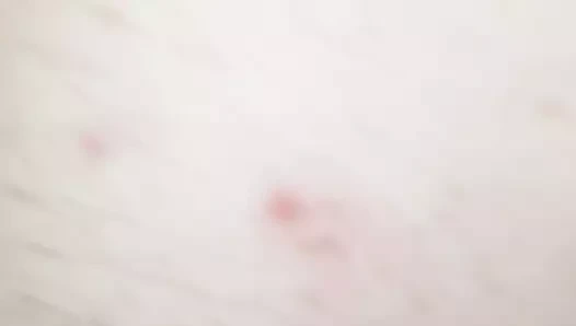 İri güzel evli kadın kremsi amcığıma boşalıyor