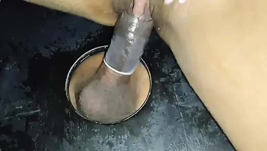 Delikten siyah yarak emmeyi seviyorum, o kadar azdım ki ona götümü bile verdim!