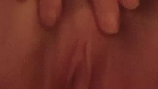 Büyük klitoris gösterisi