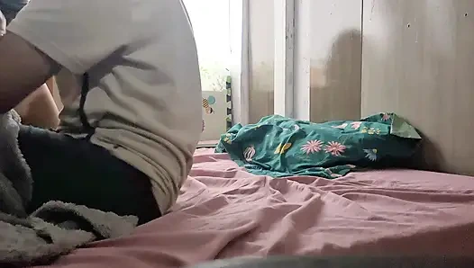 Filmavond verandert in een nacht van gepassioneerde seks