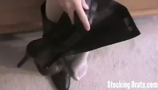 Jessie ve carmen tapan ayaklar içinde çorap