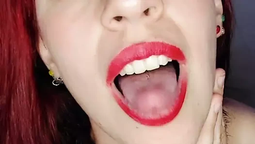 Shyyfxx cezalı üvey kızı oral seks için af diliyor – joi roleplay