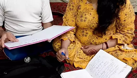 Bu benim - bu erkek arkadaşım - ve burada sınav hazırlığı devam ediyor (kız arkadaş ve erkek arkadaş seksi)