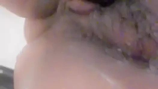 Bella bellucci milf sabah duş lanet etli kedi