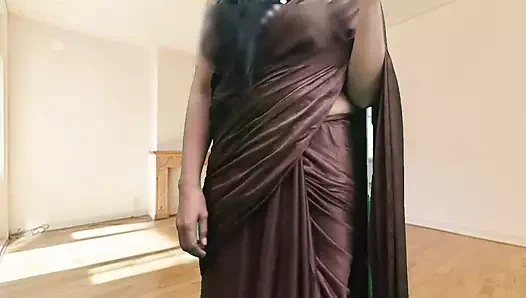 Desi bhabhi ko land pila ke kutiya bana ke choda