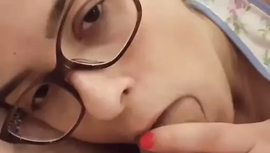 karısı slurping üzerinde birinin horoz