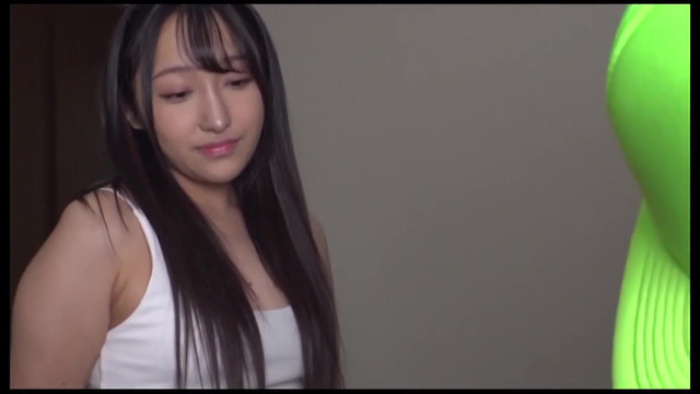 The wife of a beautiful woman who was going to cheat a virgin food delivery boy out of his money Yura Adachi part 1