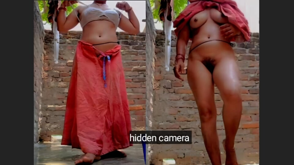 Hiddan kamera ateşli güzel fitness vücudu seksi çıplak kız gerçek ateşli videoyu kaydetti,,,,Secretly Sızdırıldı