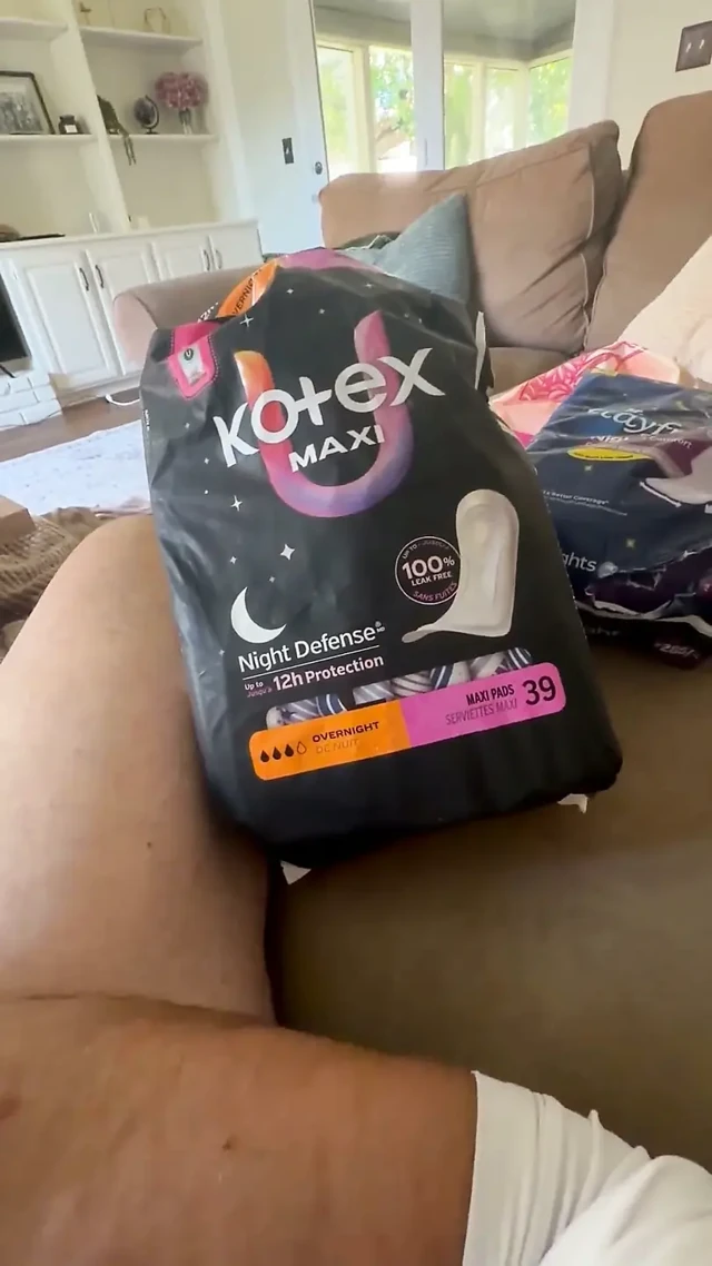 Birden fazla Maxi Pad markasıyla sert olmaya çalışıyor