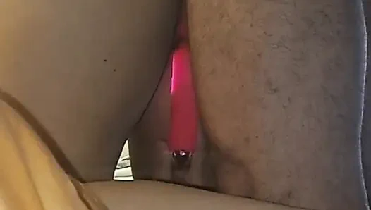 Onun poposunu sikiyorum, vajinasını yiyip boşalıyorum
