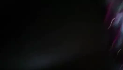 Une black qui aime bien prendre plaisir