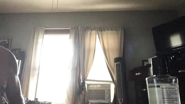 Трогаю себя