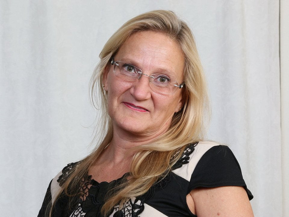 Amerikan milf mary wana şeritler kapalı ve çalış at the ofis
