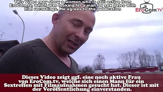 Alman ev hanımı sokakta yaklaştı ve sevişmeye ikna edildi