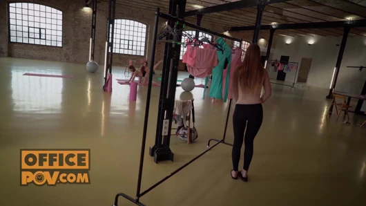 Bakış açısı - Sybil, Subil Arch ile saatler sonra yoga üçlü