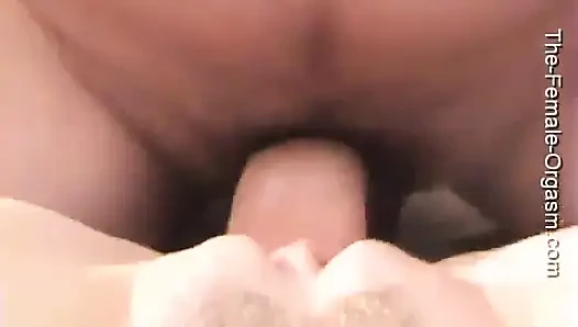 Liz tyler doğal seks ve parmakla ovma