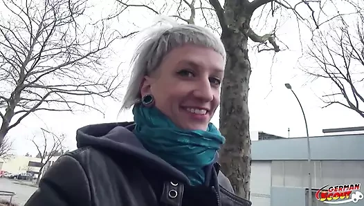 Alman izci - emo kız luna toxxxic