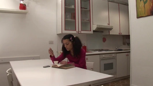 Üvey kızım beni kışkırtıyor! (tam film - hd versiyonu)