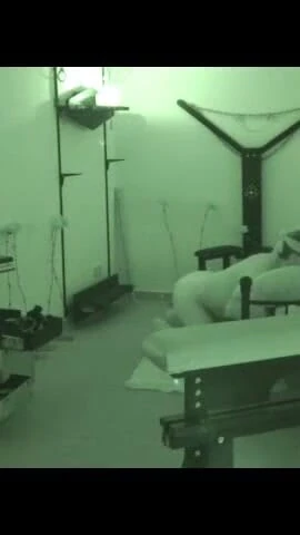 Заворачивающий момент из "Играл готовый раб"