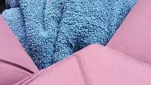 Seksi orta yaşlı seksi kadın senin için kirlenmeye hazır!