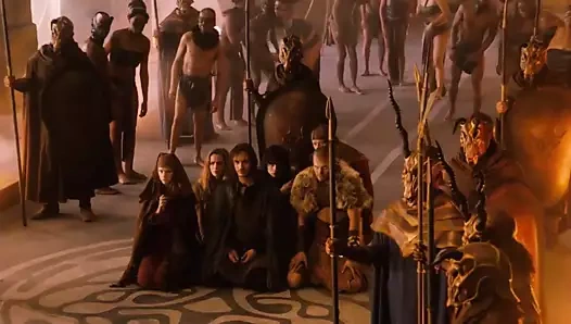 Minotor - lezbiyen sahne