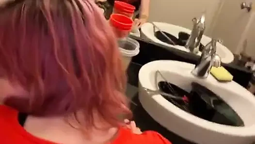 kahretsin bunu seviyorum